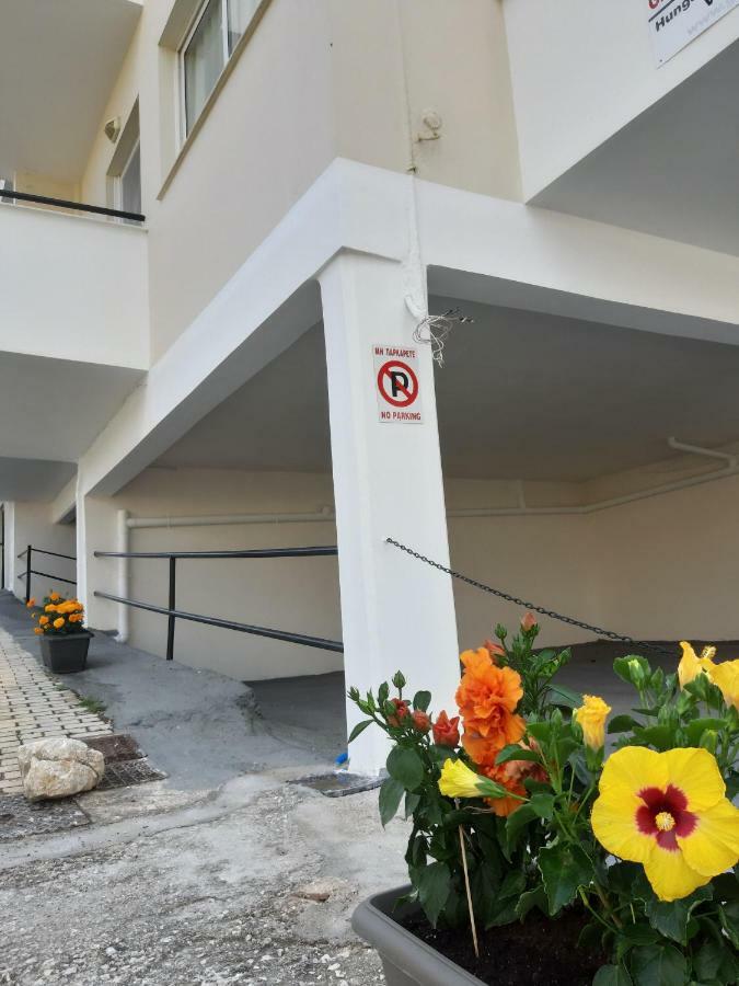 Ntemos Apartments Tolo Exterior photo